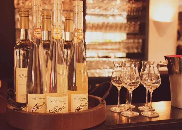 Halferschenke Hotell *