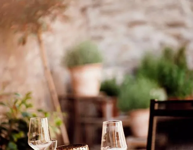 Halferschenke 호텔