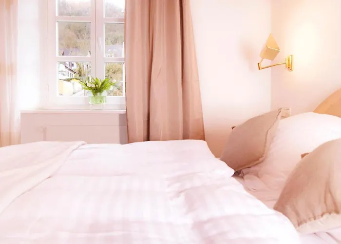 Halferschenke Hotell *